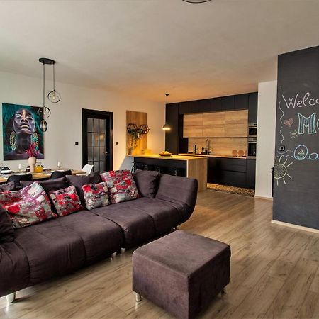 Modern Oasis Apartment Split Private Parking Zewnętrze zdjęcie