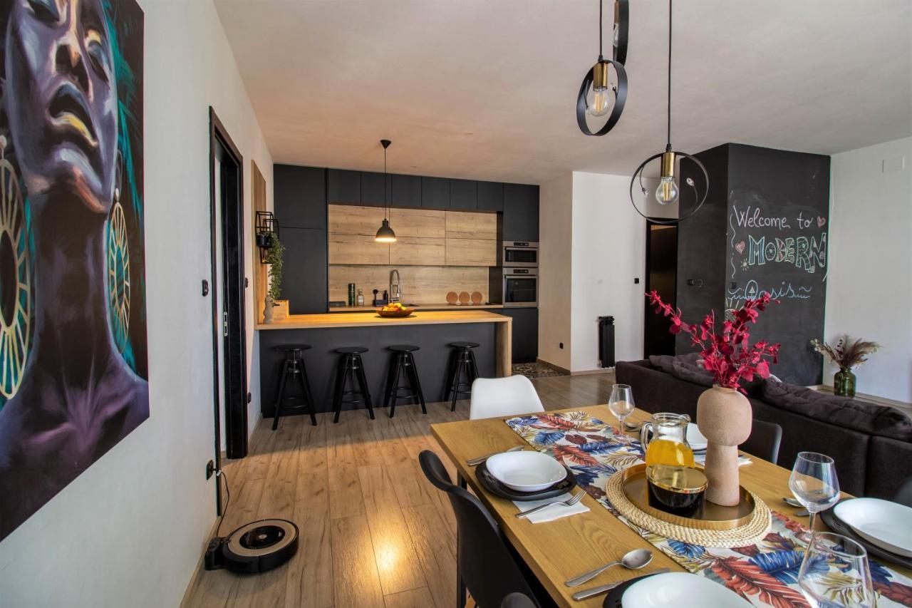 Modern Oasis Apartment Split Private Parking Zewnętrze zdjęcie